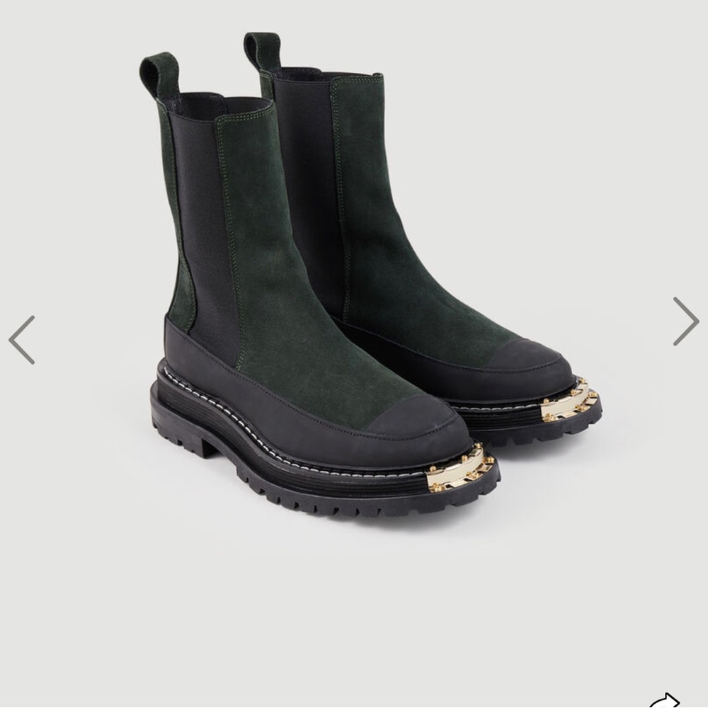 Sandro Leather Chelsea boots with notched sole